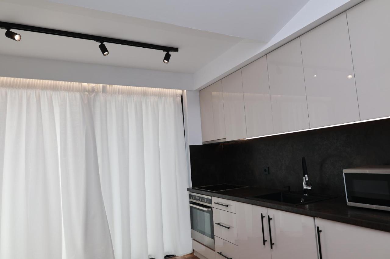 Paris-Irini Studios And Apartments Plomari Zewnętrze zdjęcie